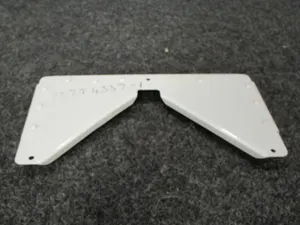 257T4337-1 Boeing Cover Nose Gear (NEW OLD STOCK) (SA)